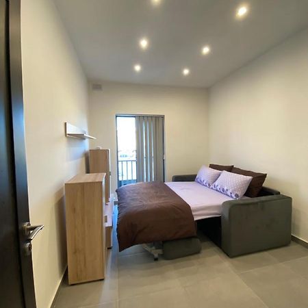 Brand New Apartment In Ta'Xbiex Ta Xbiex Bagian luar foto